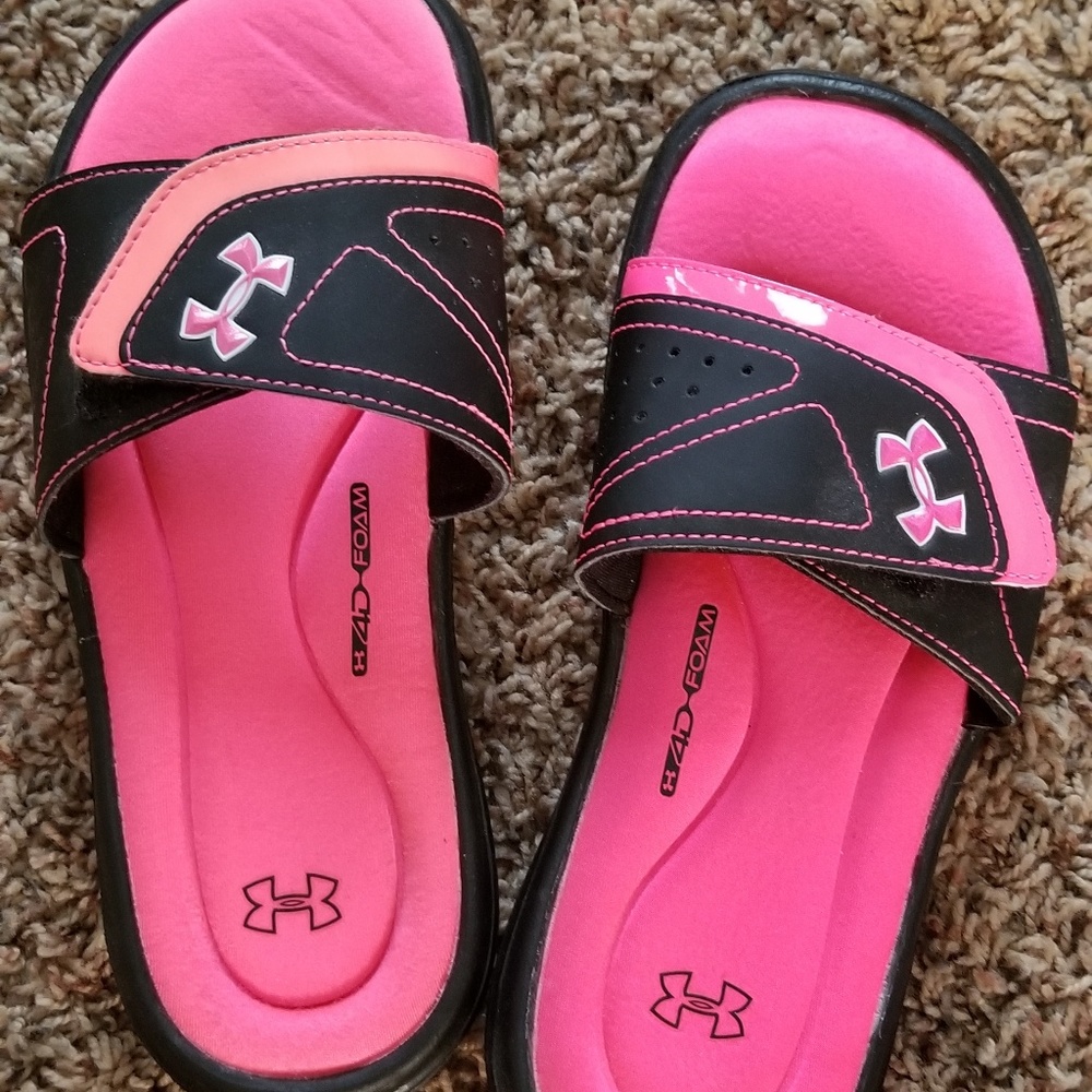 Under armour slides